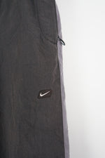 VINTAGE NIKE TRACK PANTS (M)