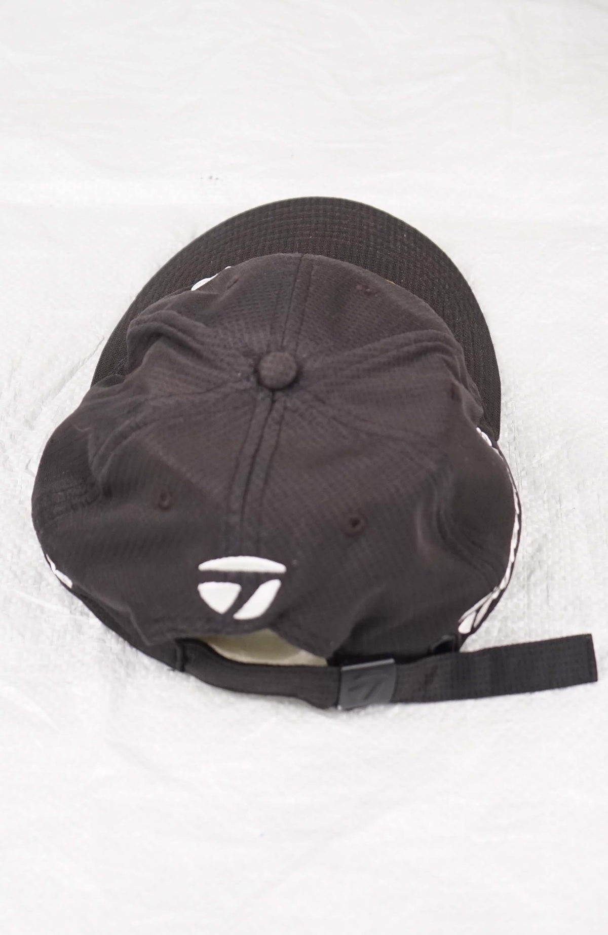VINTAGE R1 TAYLORMADE GOLF HAT