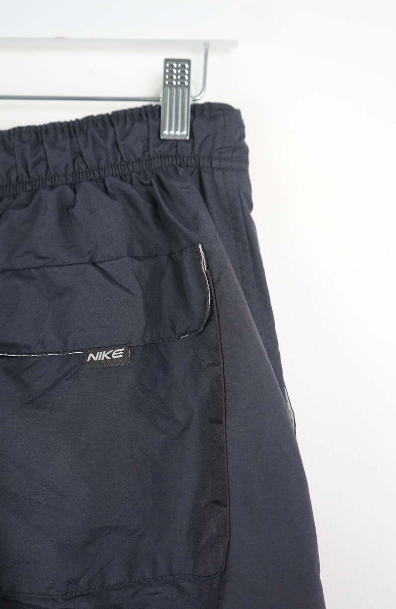 VINTAGE NIKE TRACK PANTS (M)