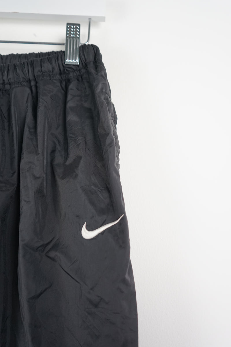 VINTAGE NIKE TRACK PANTS (M)