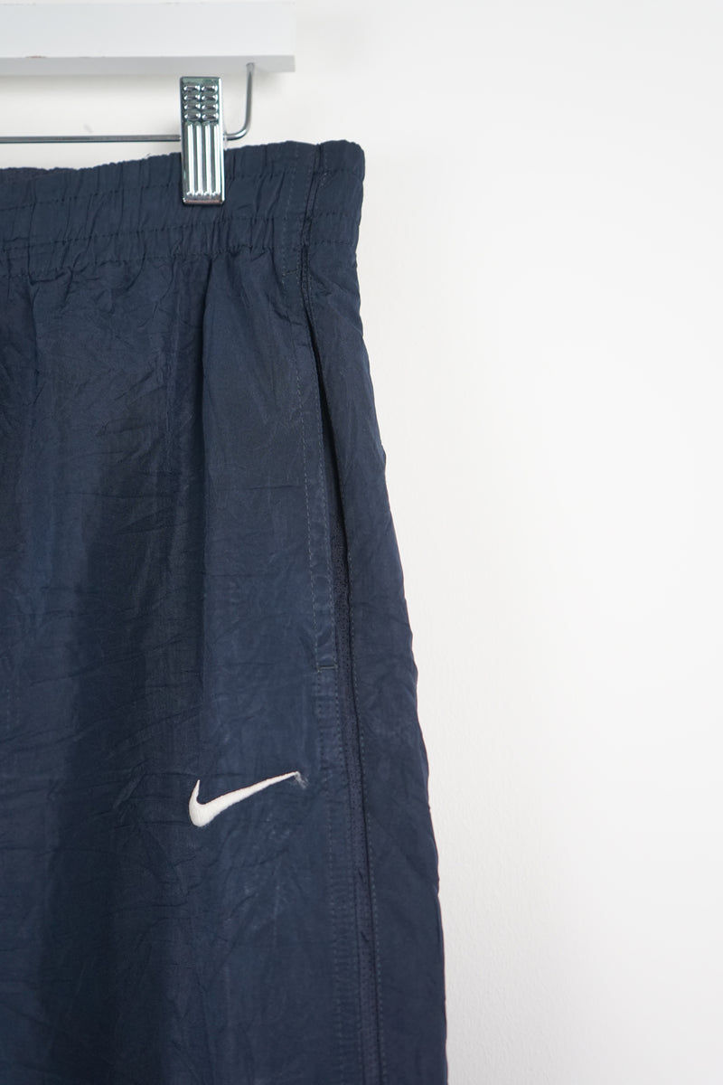 VINTAGE NIKE TRACK PANTS (XL)