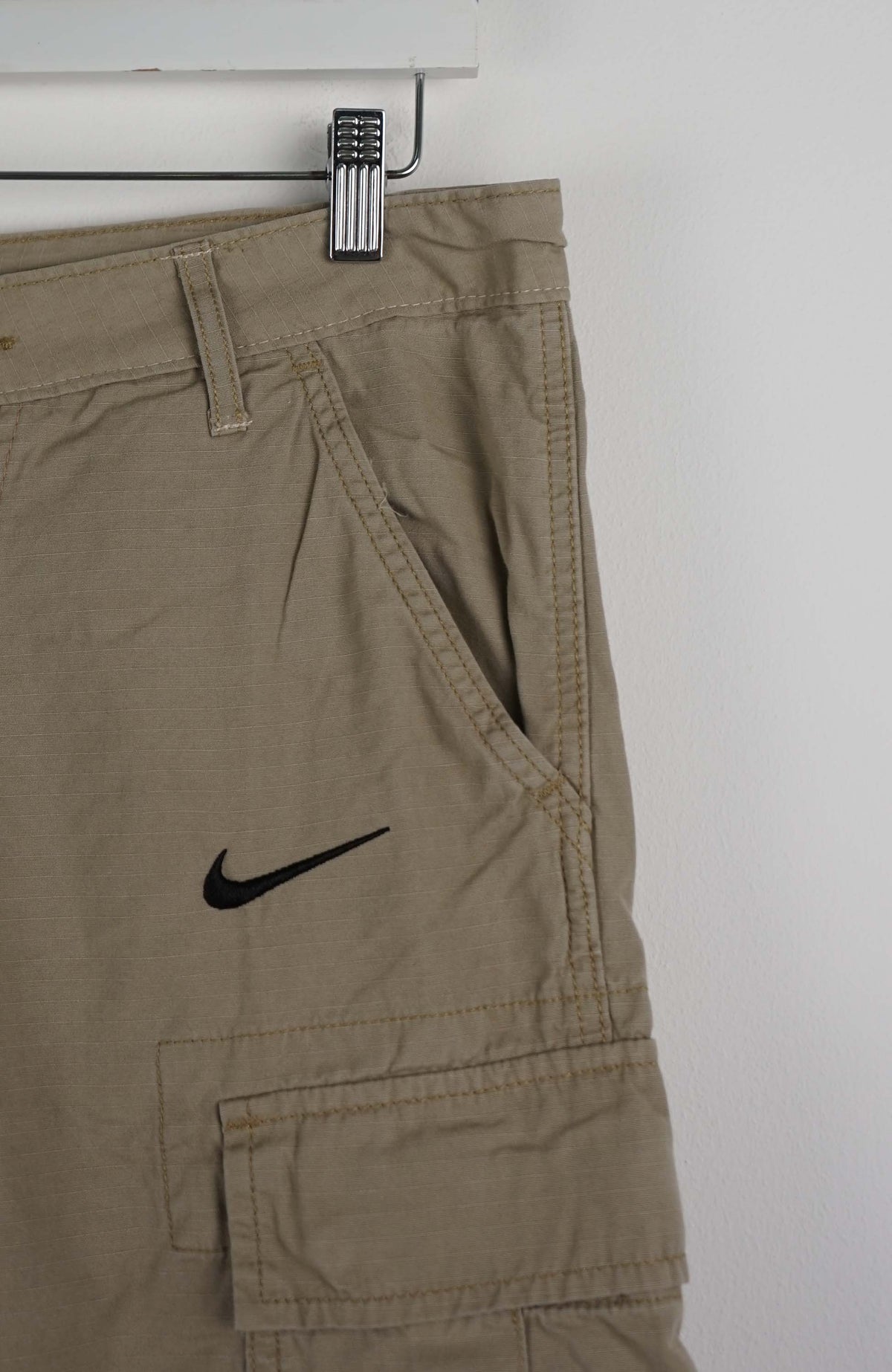 VINTAGE REWORK CARGO SHORTS W34