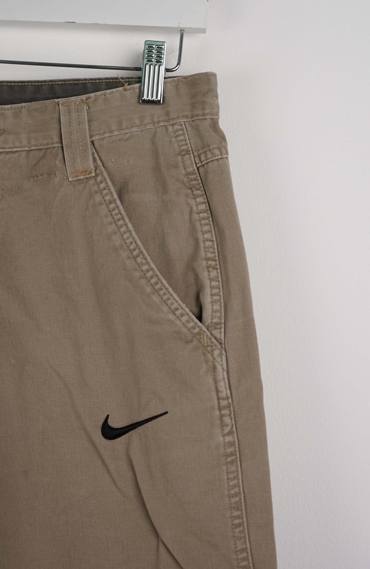 VINTAGE REWORK CARGO SHORTS W30