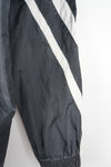 VINTAGE NIKE WINDBREAKER (L)