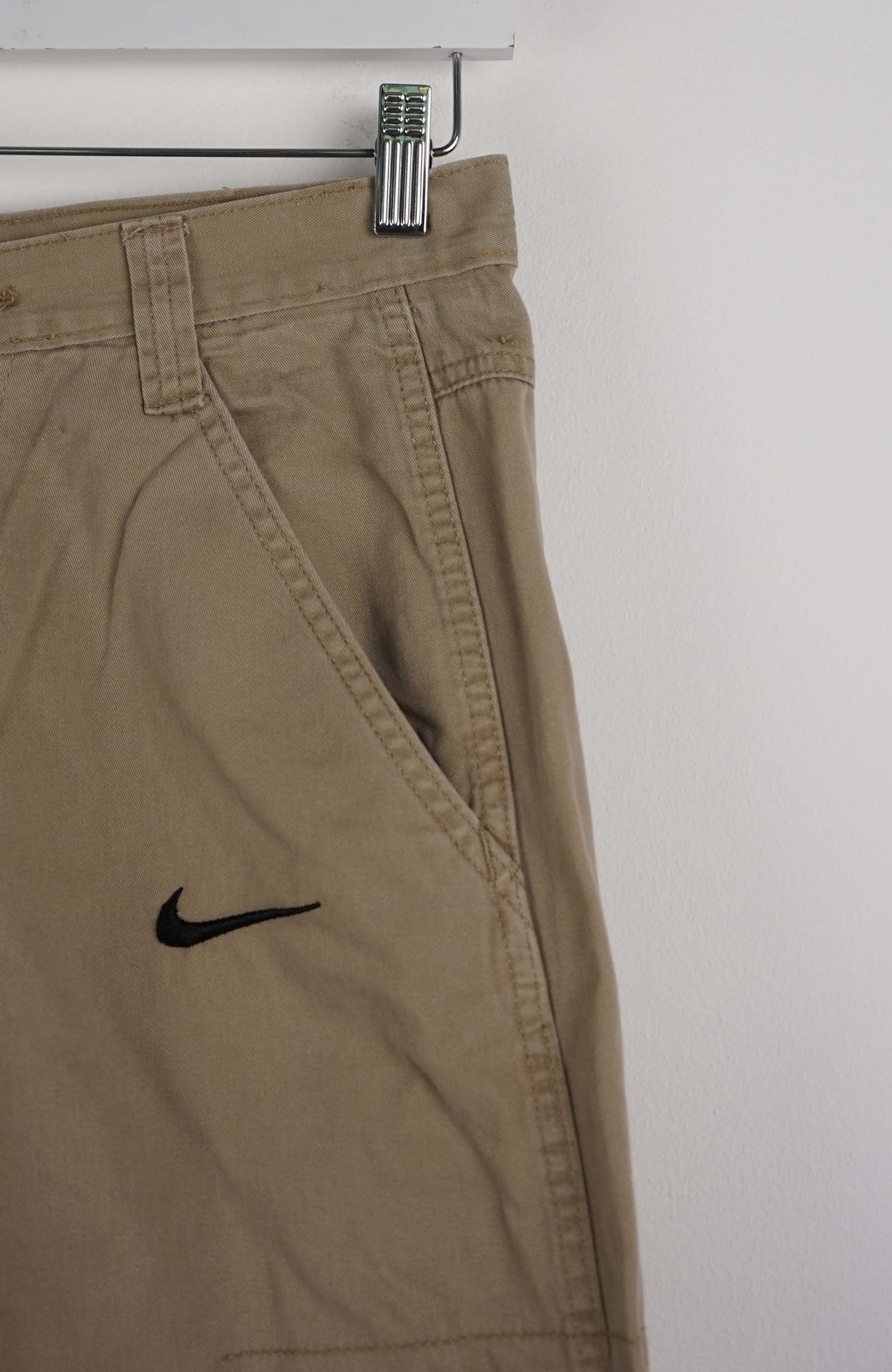 VINTAGE REWORK CARGO SHORTS W28