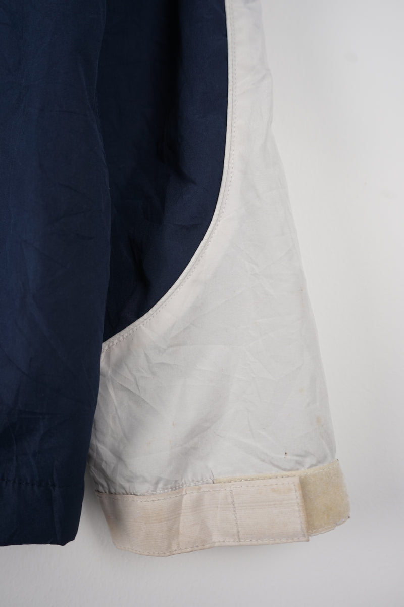 VINTAGE REEBOK WINDBREAKER (S)