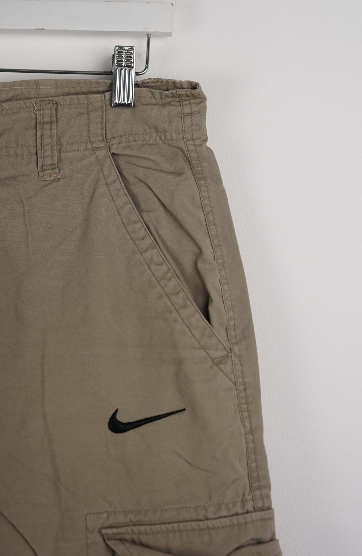VINTAGE REWORK CARGO SHORTS W33
