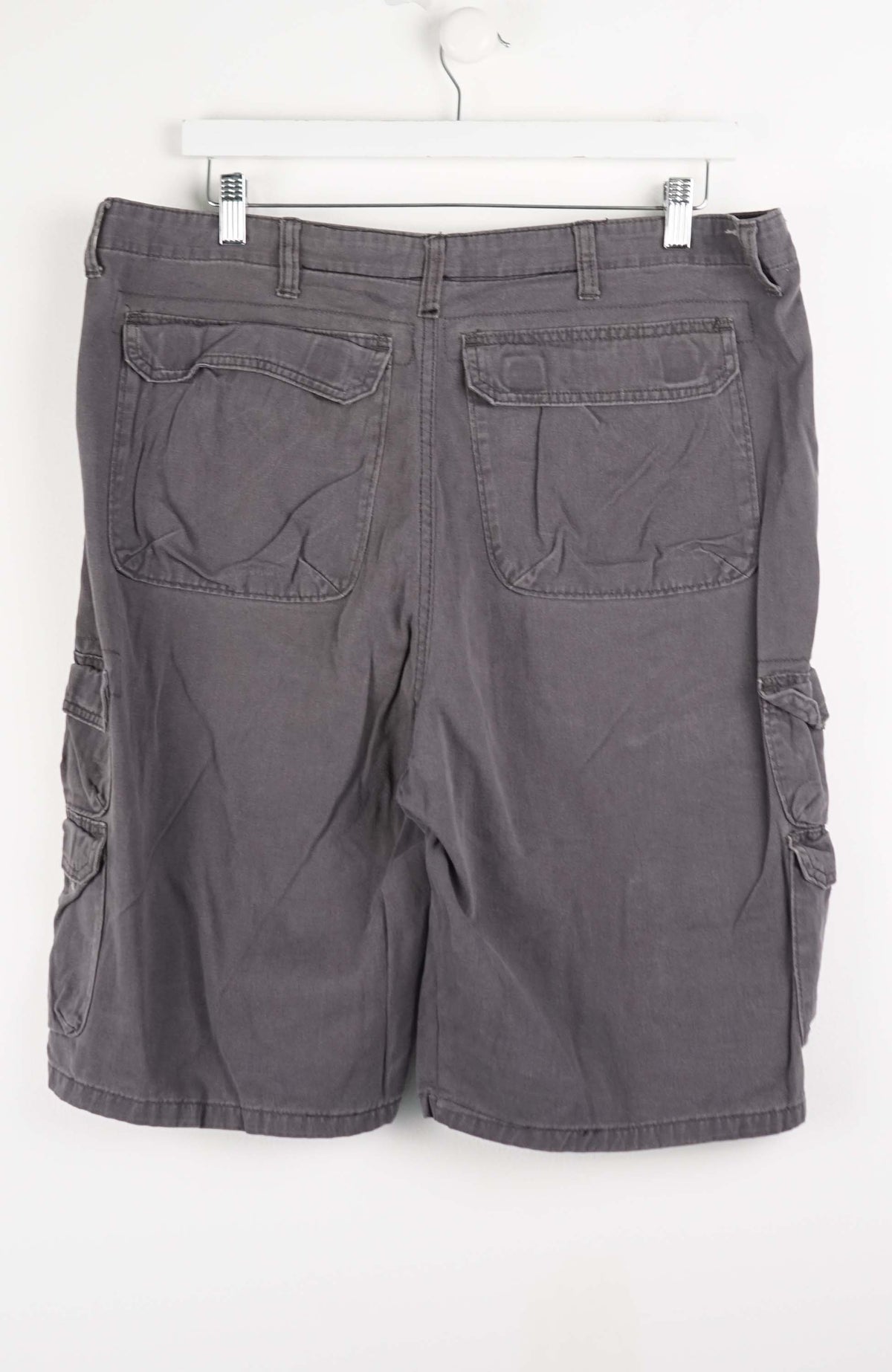 VINTAGE REWORK CARGO SHORTS W38