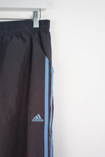 VINTAGE ADIDAS TRACK PANTS (M)