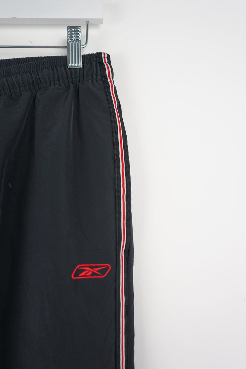 VINTAGE REEBOK TRACK PANTS (L)