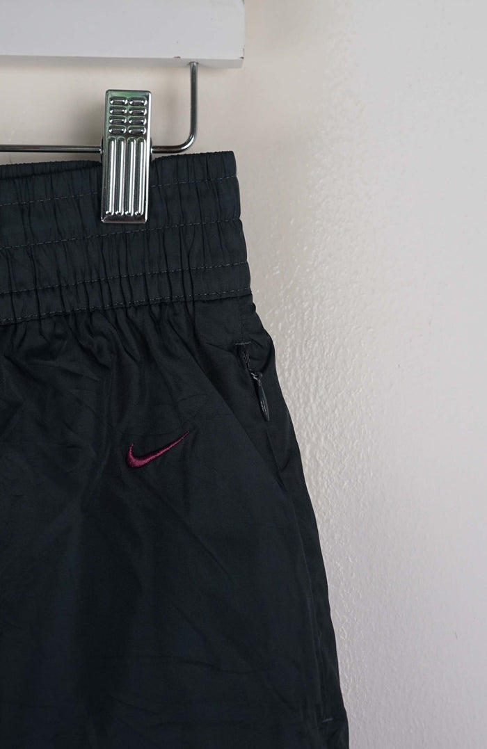VINTAGE NIKE TRACK PANTS (M)