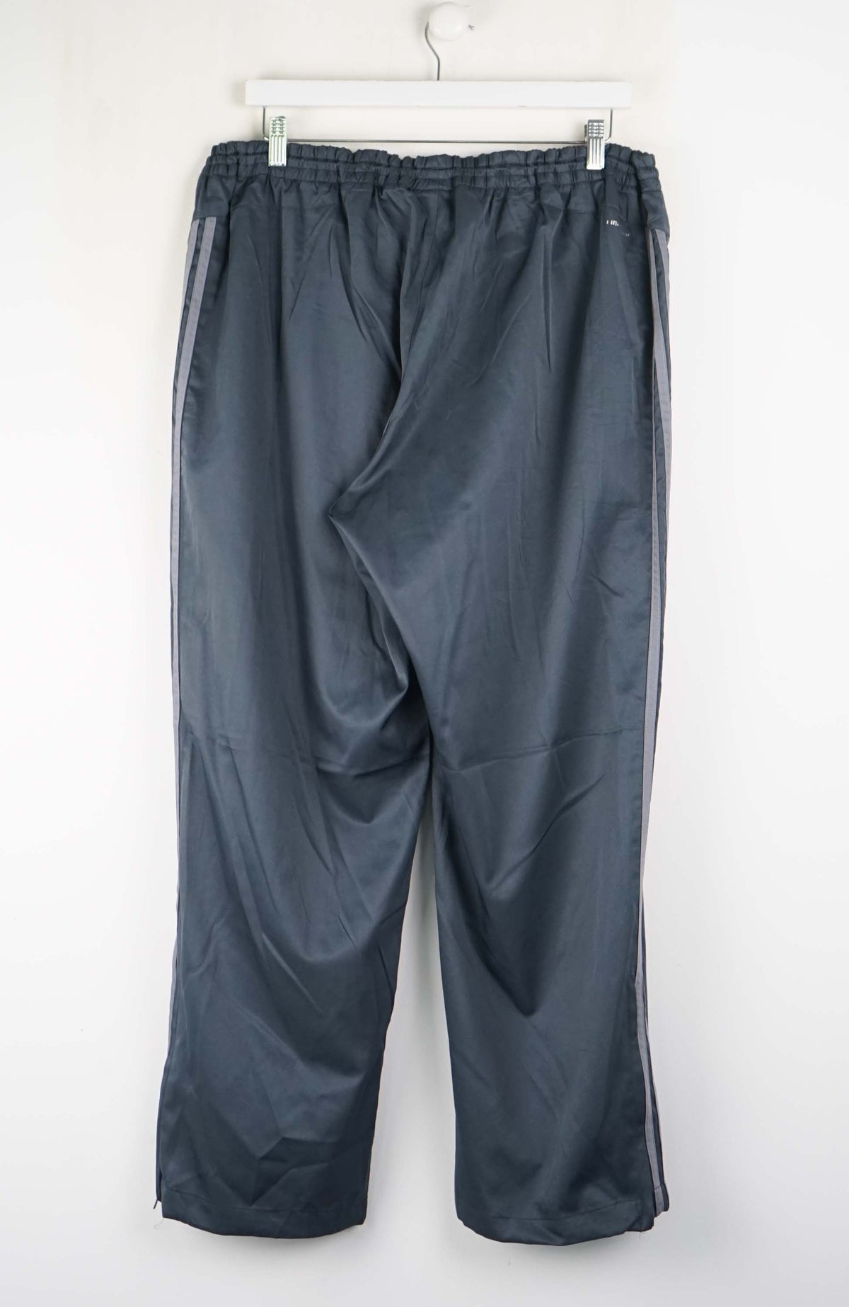 VINTAGE ADIDAS TRACK PANTS (XL)