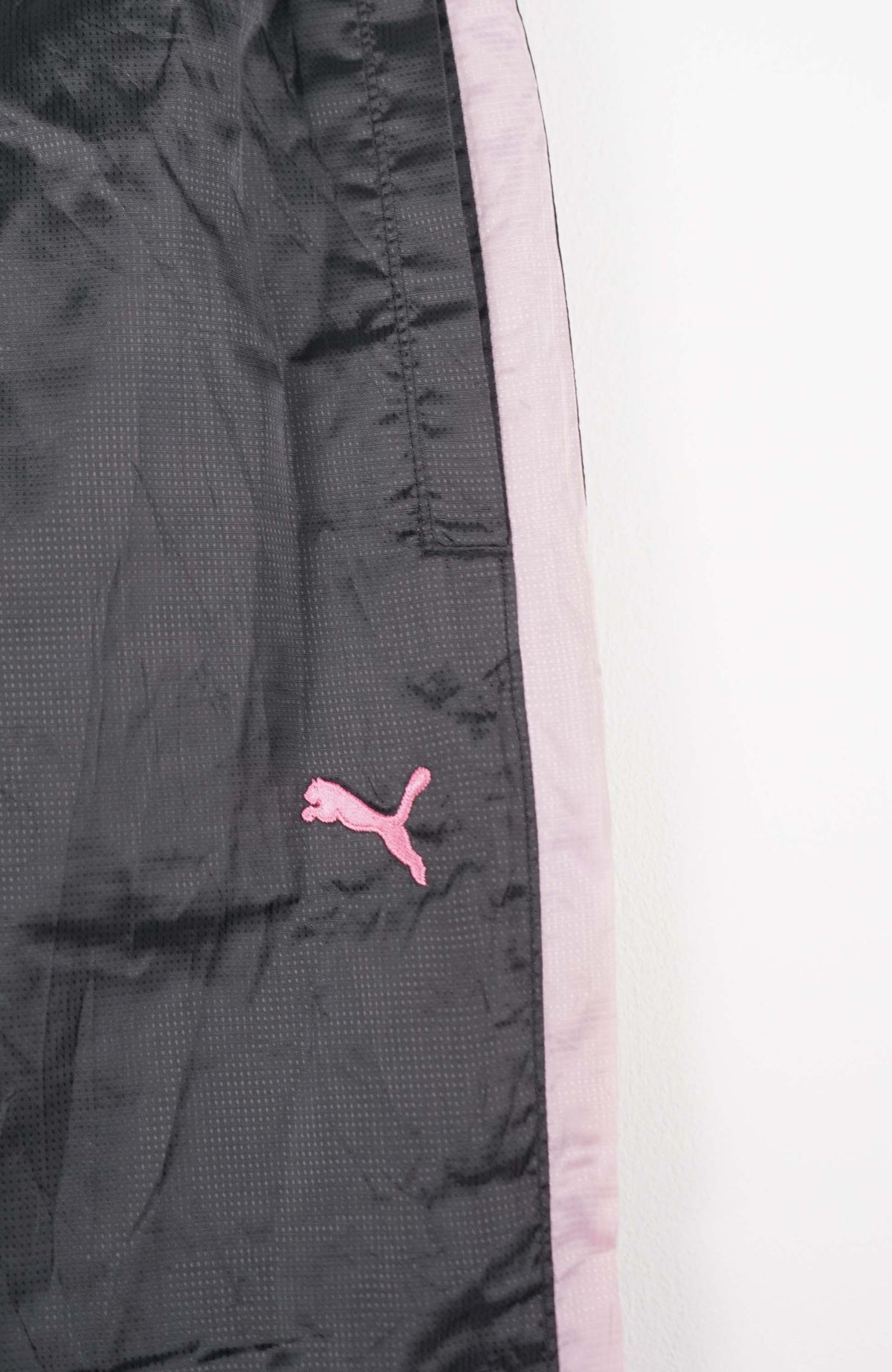 VINTAGE PUMA TRACK PANTS (S)