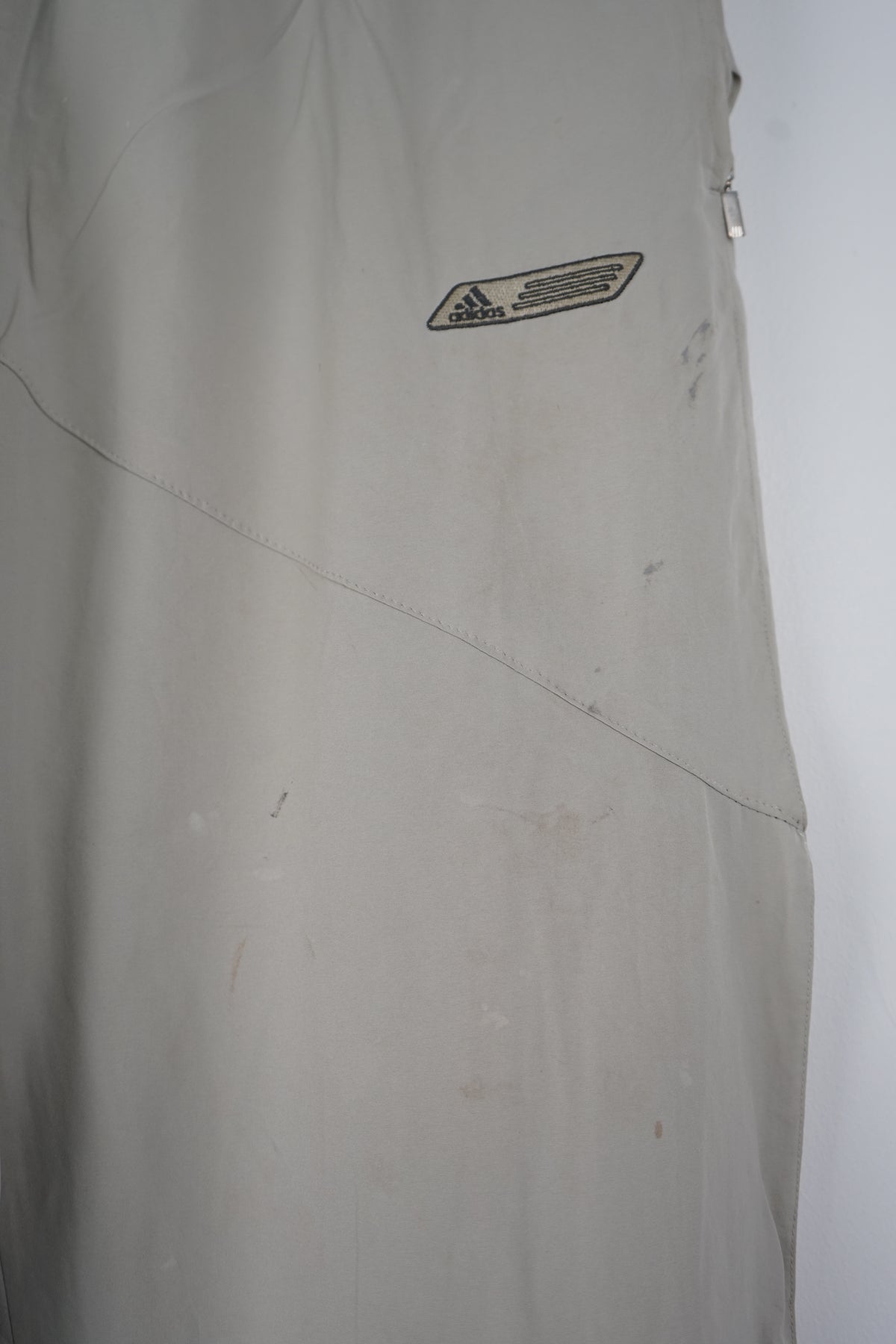 VINTAGE ADIDAS TRACK PANTS (S)