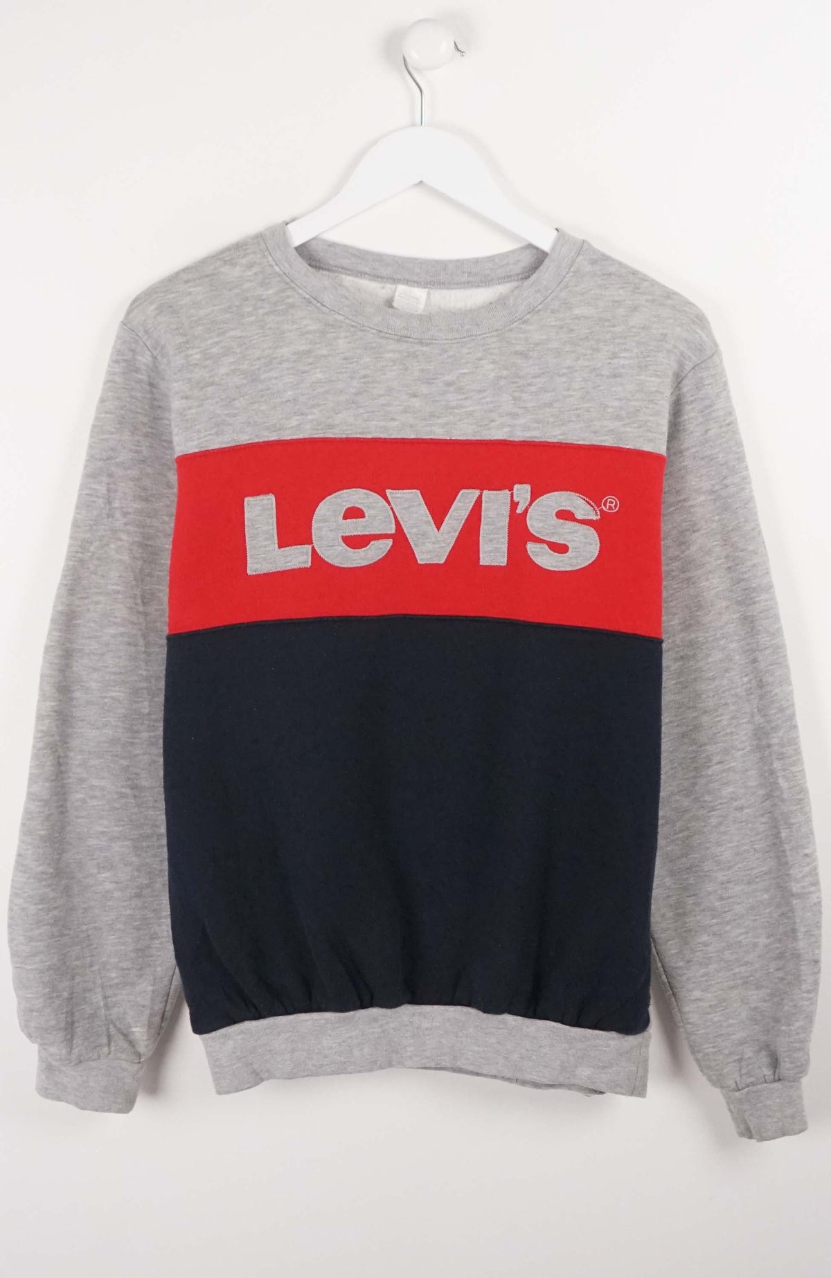 VINTAGE LEVIS SWEATER (M)