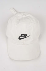 VINTAGE NIKE HAT