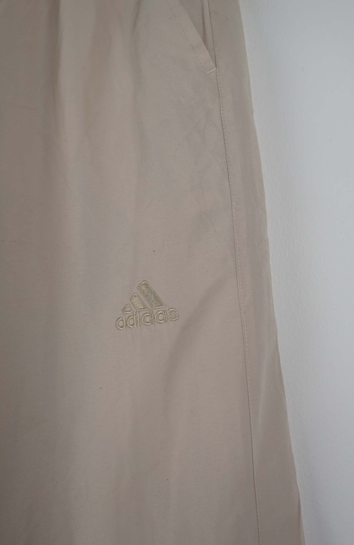 VINTAGE ADIDAS TRACK PANTS (XS)