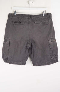 VINTAGE NIKE CARGO SHORTS W36