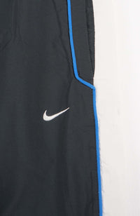 VINTAGE NIKE TRACK PANT SHORTS (M)