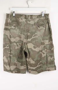 VINTAGE CAMO CARGO SHORTS W34