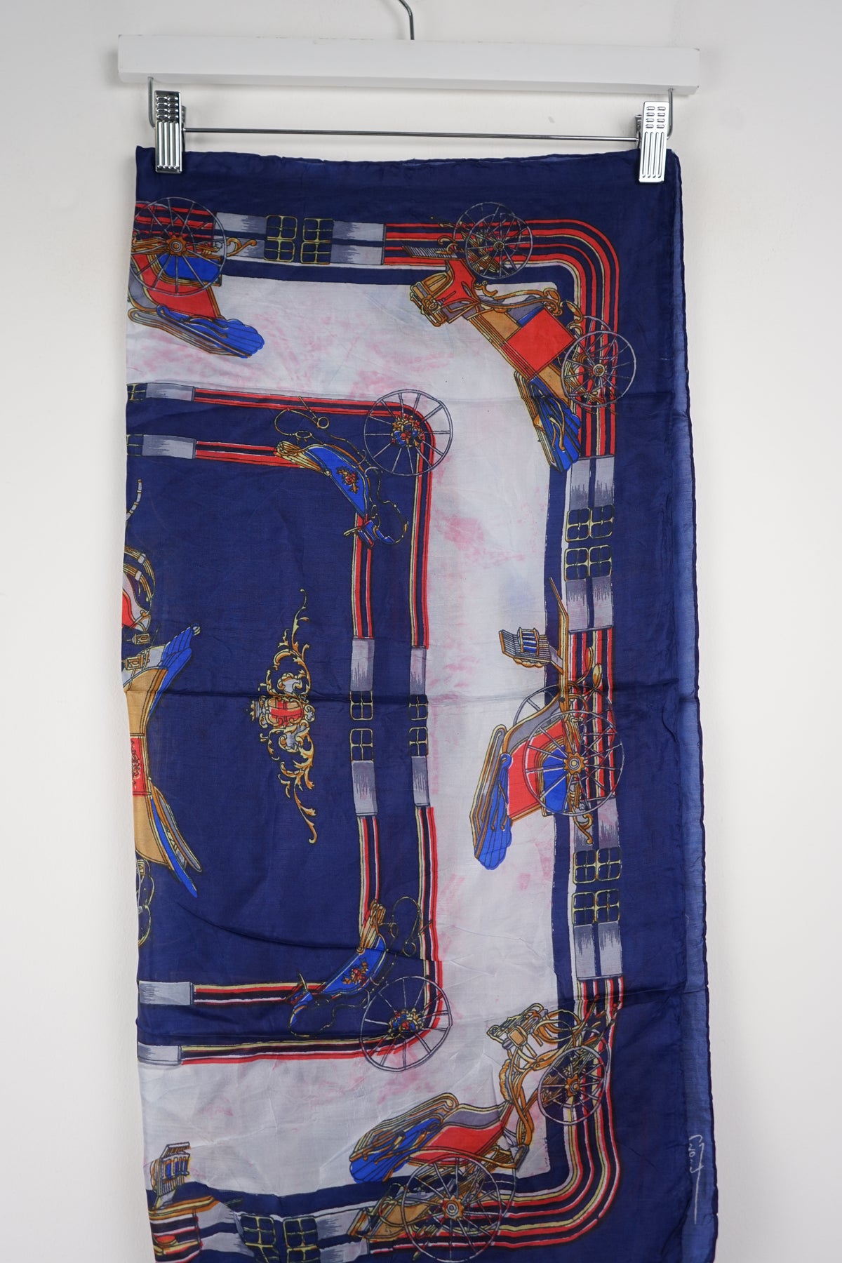 VINTAGE SCARF