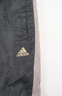 VINTAGE ADIDAS TRACK PANT SHORTS (M)