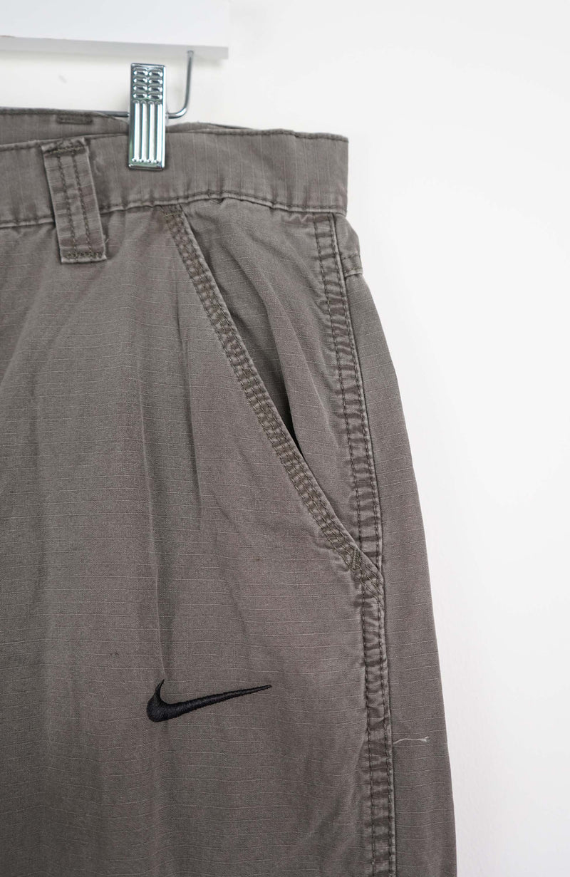 VINTAGE REWORK CARGO PANTS W40