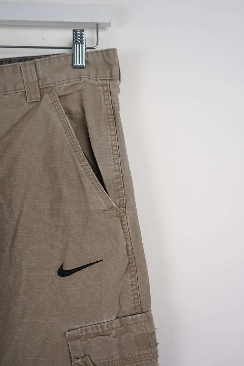 VINTAGE REWORK CARGO PANTS W32