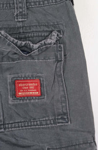 VINTAGE ABERCROMBIE & FITCH CARGO SHORTS W26