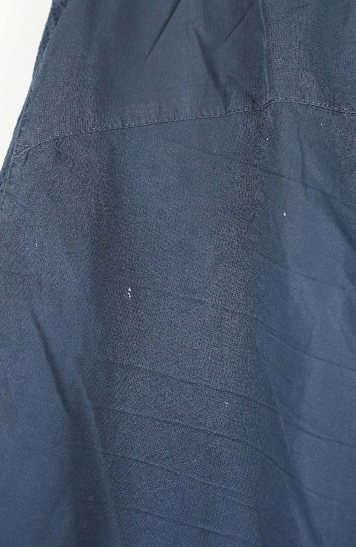 VINTAGE NIKE TRACK PANT SHORTS (M)