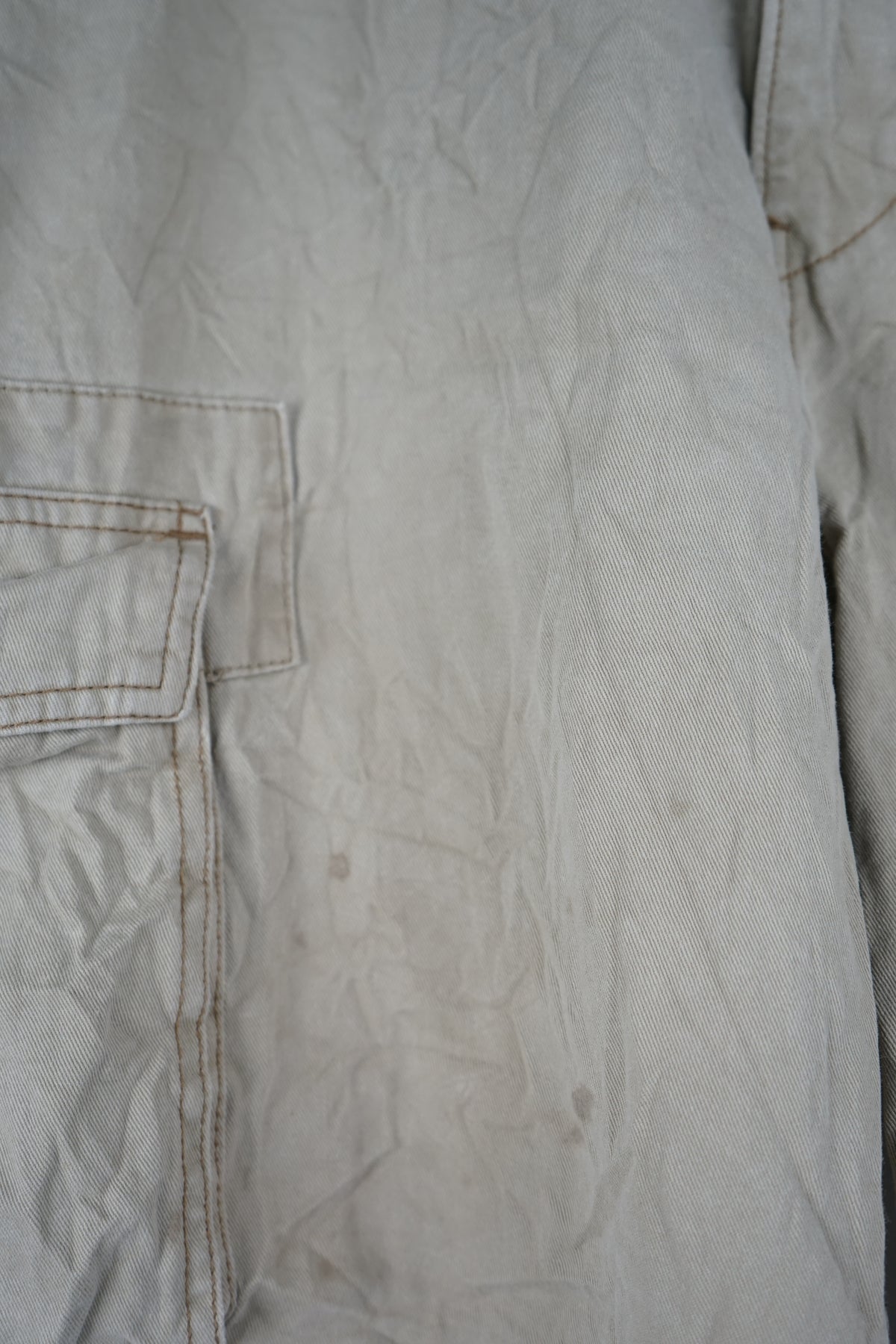 VINTAGE LEVI'S CARGO SHORTS W36
