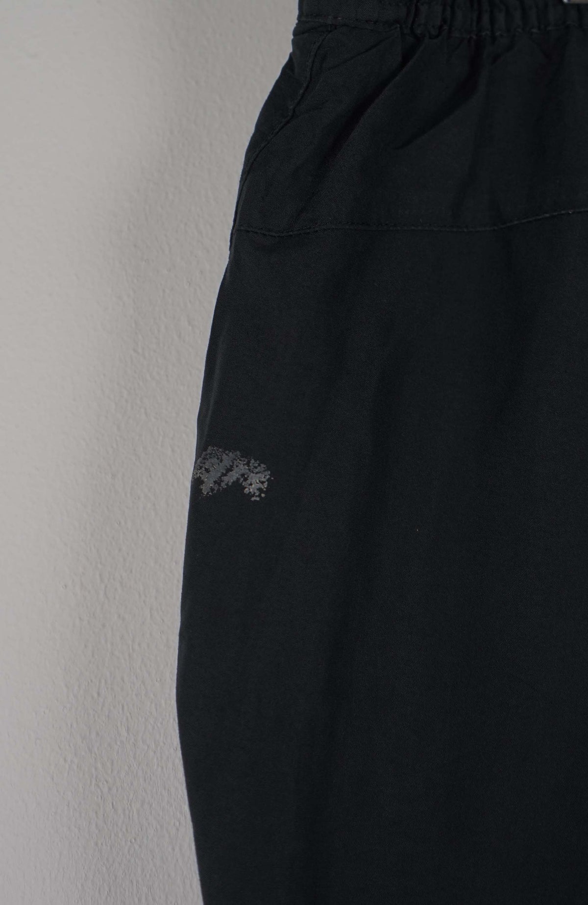 VINTAGE NIKE TRACK PANT SHORTS (XL)