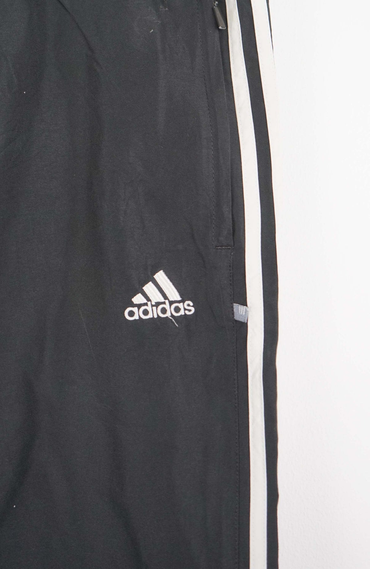 VINTAGE ADIDAS TRACK PANT SHORTS (XL)