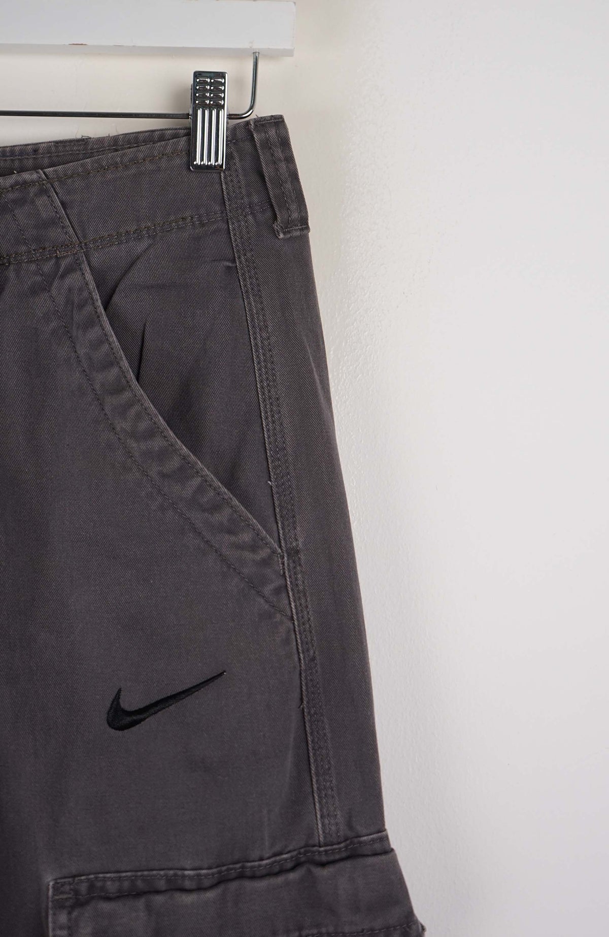VINTAGE REWORK CARGO PANTS W28