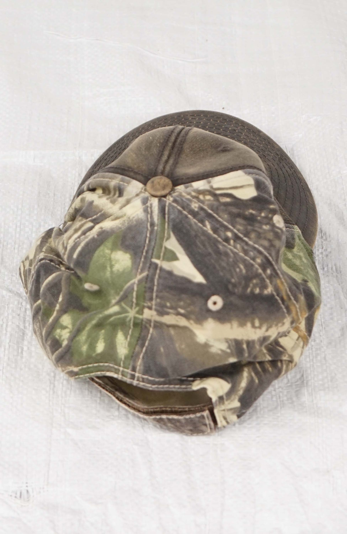 VINTAGE HTC REAL TREE HAT