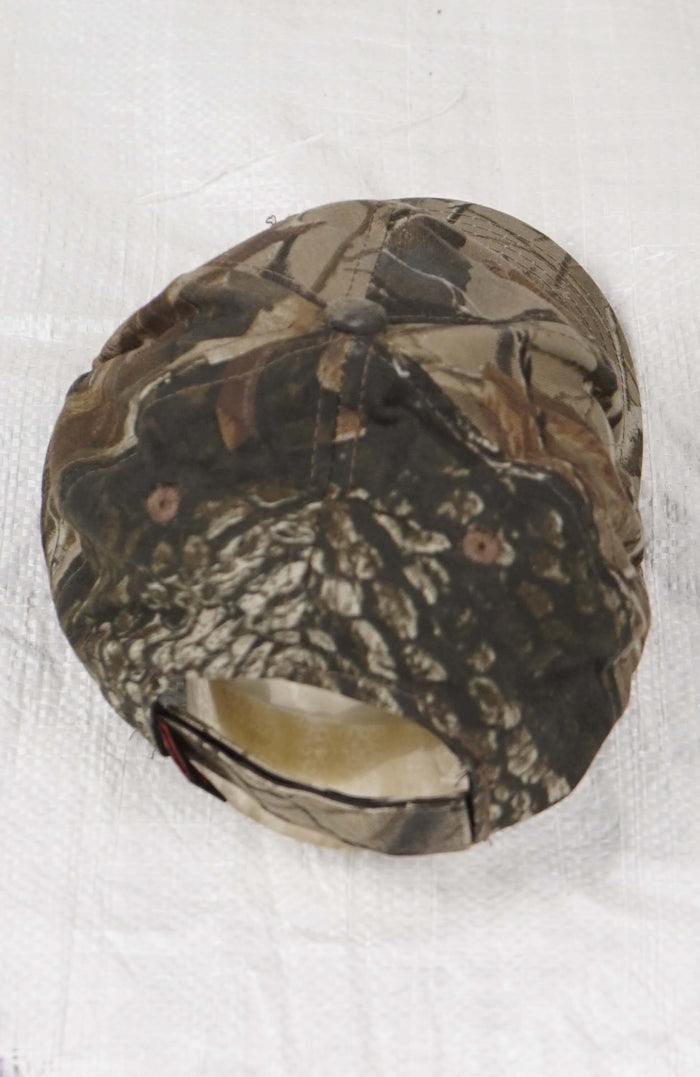VINTAGE EKA BATTERIES & ACCESSORIES REAL TREE HAT