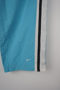 VINTAGE NIKE 3/4 TRACK PANT SHORTS (L)