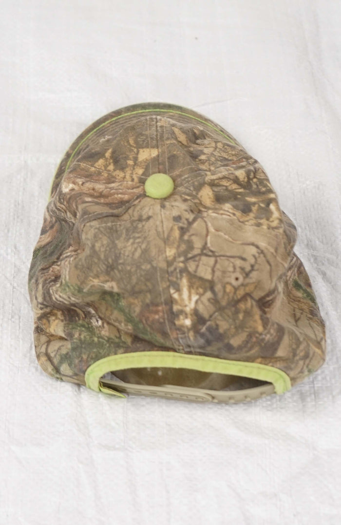 VINTAGE LEGENDARY REAL TREE HAT