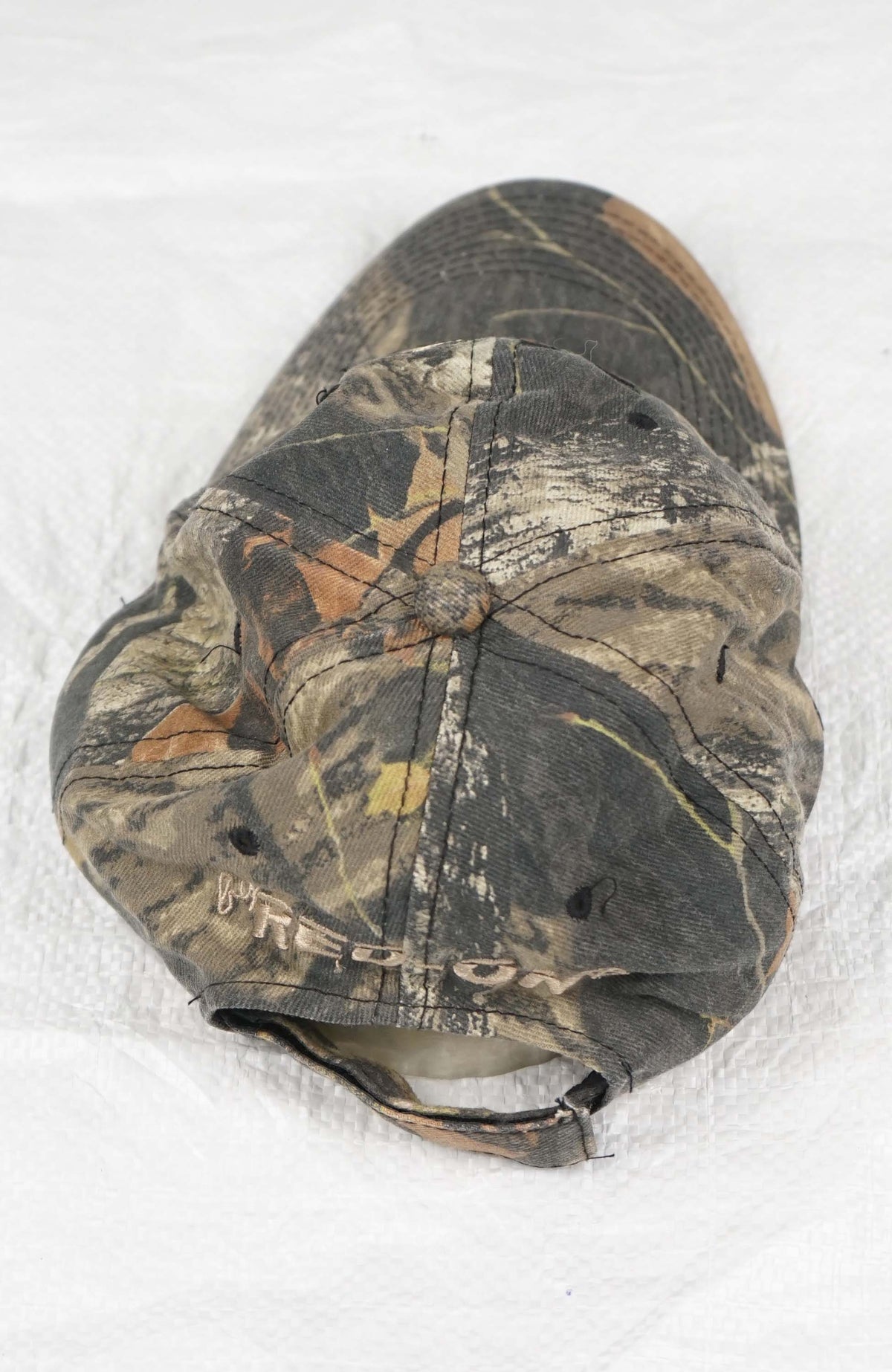 VINTAGE NO TRACE REAL TREE HAT