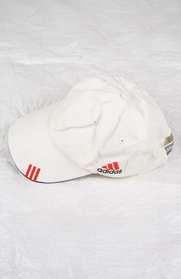 VINTAGE ADIDAS HAT
