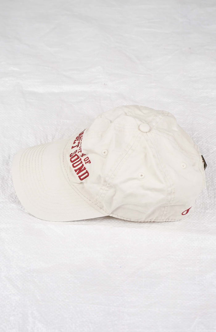 VINTAGE CHAMPION UNIVERSITY OF PUGET SOUND HAT