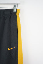 VINTAGE NIKE TRACK PANTS (M)