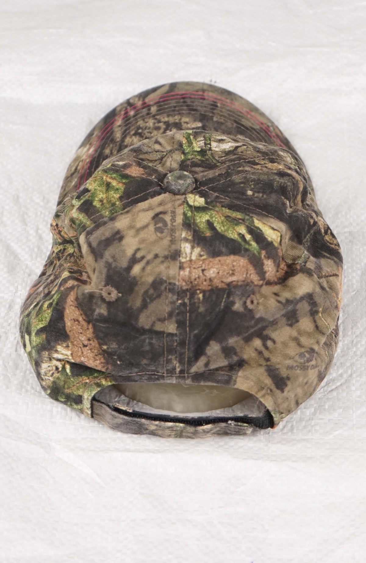 VINTAGE MOSSY OAK COUNTRY REAL TREE HAT