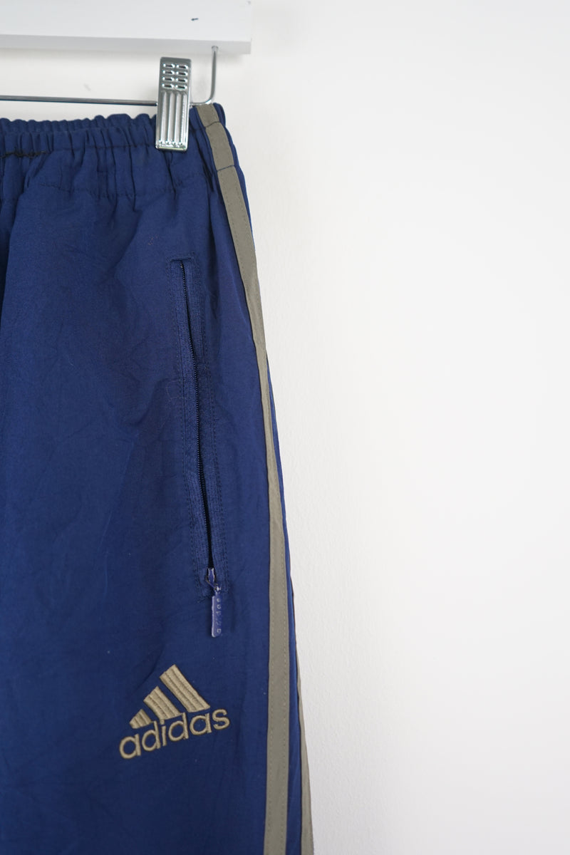 VINTAGE ADIDAS TRACK PANTS (M)
