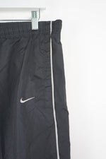 VINTAGE NIKE TRACK PANTS (XL)
