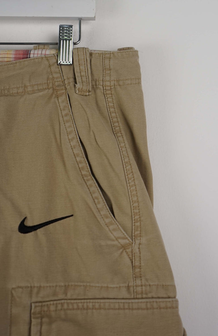 VINTAGE REWORK CARGO SHORTS W36