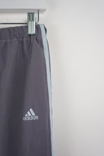 VINTAGE ADIDAS TRACK PANTS (M)