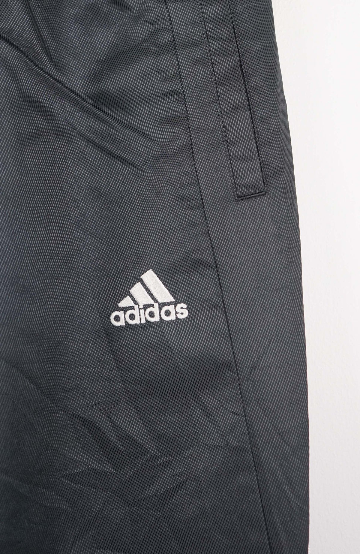 VINTAGE ADIDAS TRACK PANTS (M)