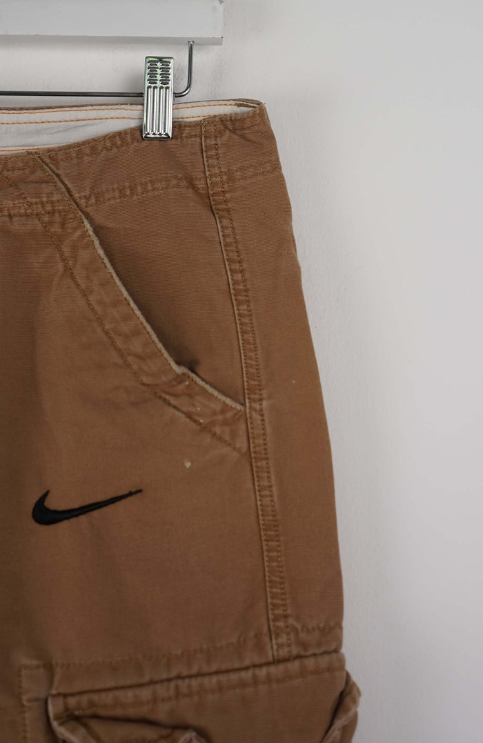 VINTAGE REWORK CARGO SHORTS W33