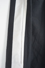 VINTAGE NIKE TRACK PANTS (M)